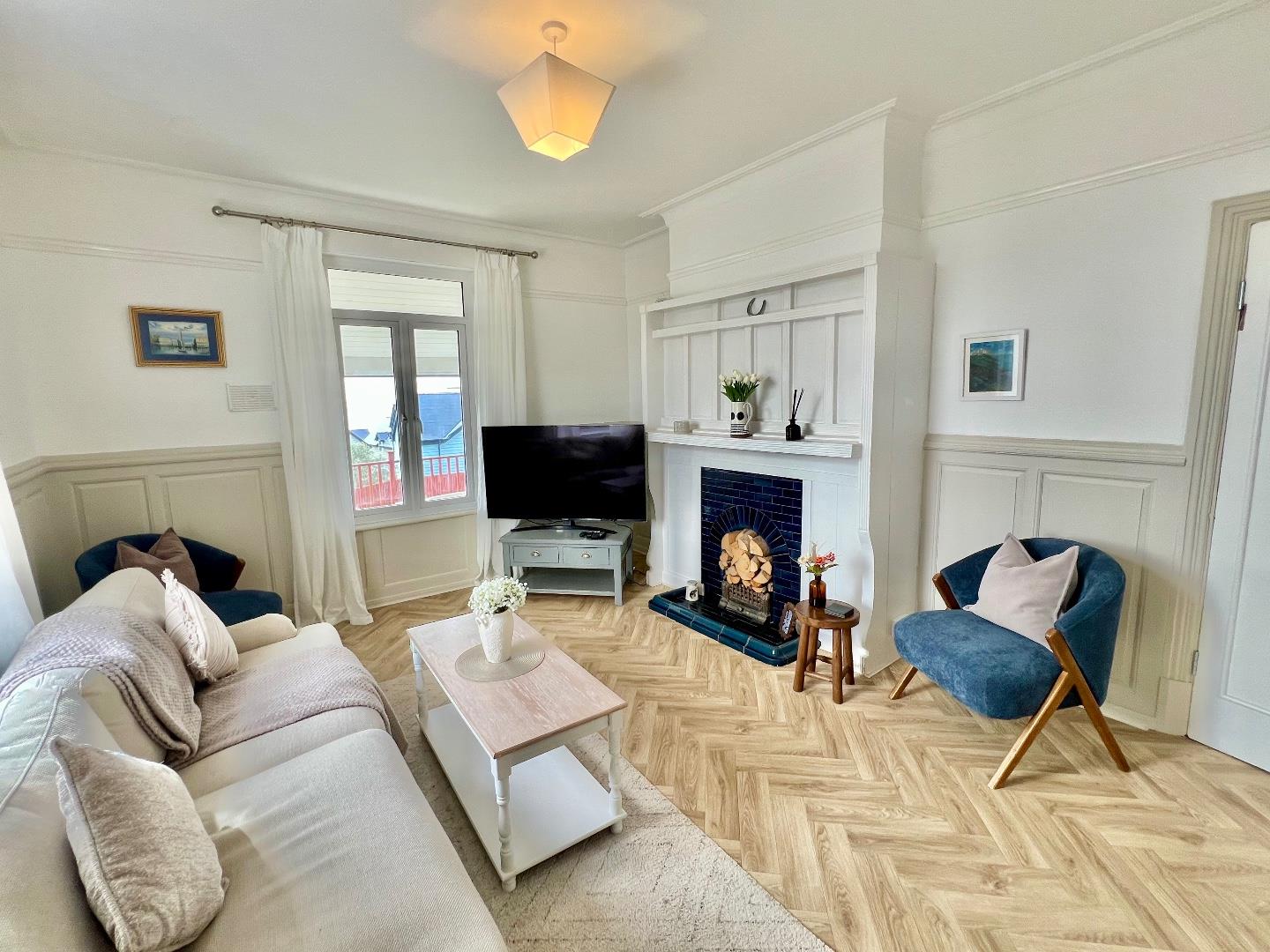 Craig Yr Eos Bungalow, Slon Lane, Ogmore-By-Sea, Vale Of Glamorgan, CF32 0PN